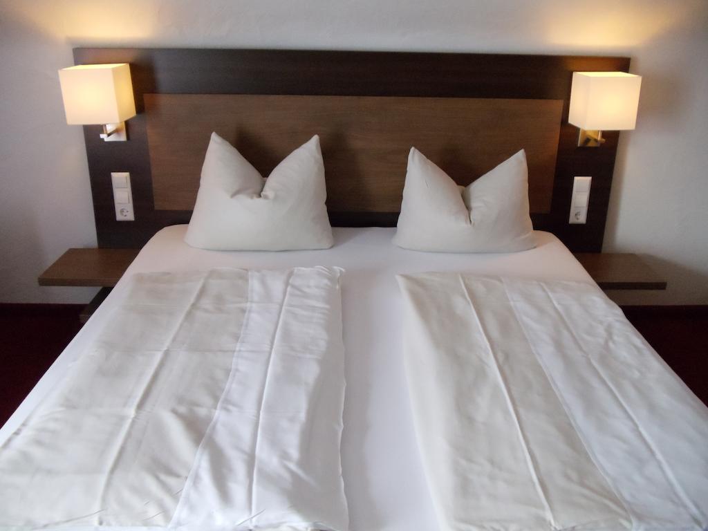 Weinhotel Kienle Burrweiler Kamer foto